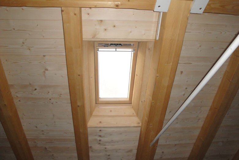 Realizzazione lucernari e abbaini per tetti in legno veneta tetti Lucernari per tetti in legno